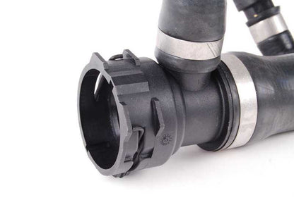 Manguera de refrigerante (Vorlaufschlauch) OEM 17127534918 para BMW E60, E61, E63 y E64 (modelos 540i y 550i con motor N62T). Original BMW.