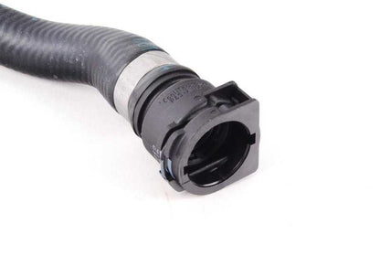 Manguera de retorno refrigerante OEM 17127540667 para BMW E60, E60N, E61, E61N, E63, E63N, E64, E64N. Original BMW.