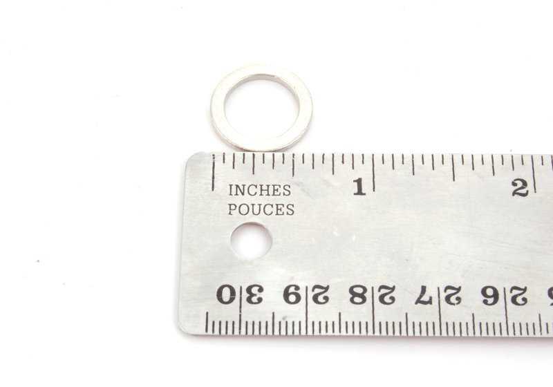 Anneau obturateur OEM 34306760524 pour Mini R50 Cooper, un (2001-2006) et plus. Mini d'origine.