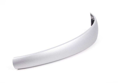 Embellecedor interior tirador puerta derecha aluminio glaciar OEM 51418037456 para BMW E81, E82, E87, E88. Original BMW.