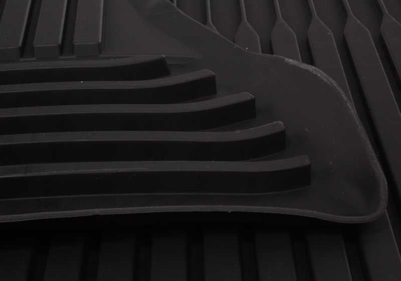 OEM 51472153725 allwetter rubber carpets for BMW F10 and F11. Original BMW.