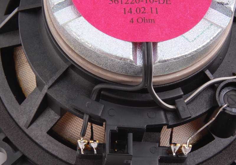 Koaxialsprecher für BMW E90, E91, E92, E93, E60, E61, E63, E64, X5 E70, X6 E71 (OEM 65137838915). Original BMW.