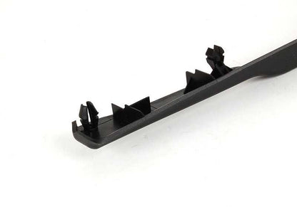 Embellecedor guía asiento izquierdo OEM 52108248211 para BMW E46, E63, E63N. Pieza original BMW.