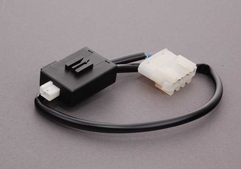 Interface de controle de velocidade para BMW Z8 E52 (OEM 65718380054). BMW original