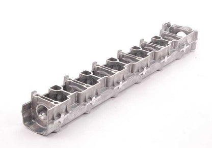 Guía de válvulas admisión OEM 11127550913 para BMW E82, E88, E90, E91, E92, E93, E60, E61, F10, F11, E63, E64, F01, F02, E71, E89. Original BMW.