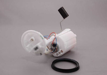 Bomba de gasolina con sensor de nivel OEM 16146766176 para MINI R50 Cooper y One (2001–2006). Original MINI.