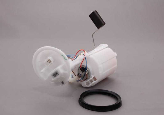 Bomba de gasolina con sensor de nivel OEM 16146766176 para MINI R50 Cooper y One (2001–2006). Original MINI.