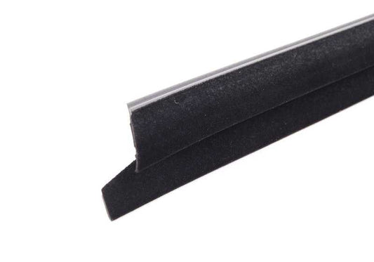 Cubierta interior derecha OEM 51348194704 para BMW E46. Original BMW.