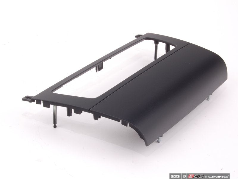 Adorno del soporte funcional central salpicadero OEM 51456976846 para BMW Serie 1 E81, E82, E87 LCI, E88. Original BMW.