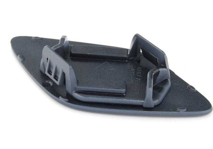 Impressão esquerda embelezando OEM 61677188511 para BMW 3 E92 e E93. BMW original.