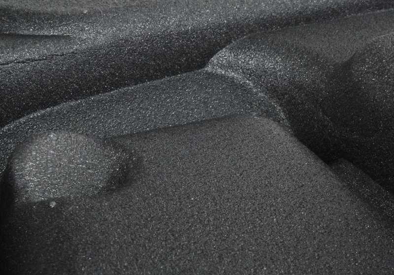 Aislante acústico puerta delantera izquierda OEM 51488204283 para BMW E46 {316Ci, 318Ci}. Original BMW.