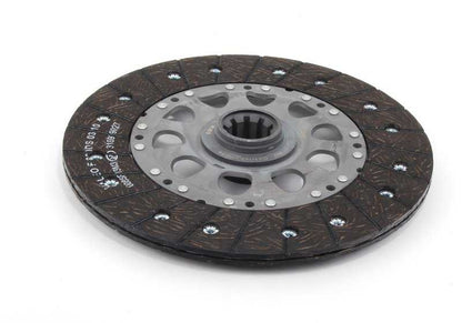 OEM full clutch kit 2121282667 for BMW E46. It includes all the necessary components (disc, maza and bearing). Diameter 240mm. Original BMW.
