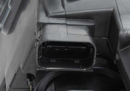 Faróis direitos para BMW E90, E91 (OEM 63116942726). BMW original