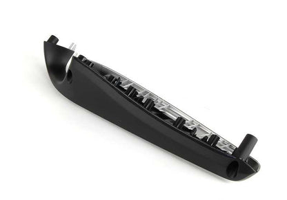 Reposabrazos delantero izquierdo Titan II negro OEM 51417049681 para BMW E46 {316Ci, 318Ci} compatible con modelos fabricados entre 1999 y 2006. Repuesto original BMW.