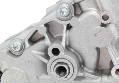 Pompe à huile pour BMW E82, E88, E90, E91, E92, E93, E60, E61, F01, F02, E71, E89 (OEM 11417560250). BMW d'origine