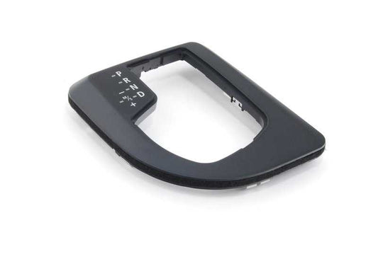 Embellecedor palanca de cambios OEM 51167034089 para BMW E60, E61 5-Series. Compatible con versiones 520d, 520i, 523i (manual y automático). Original BMW.