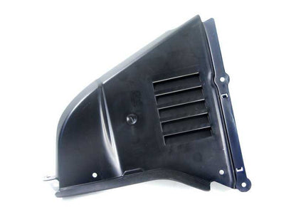 Conducto de aire para alternador OEM 51118160855 para BMW Serie 5 E39. Original BMW.