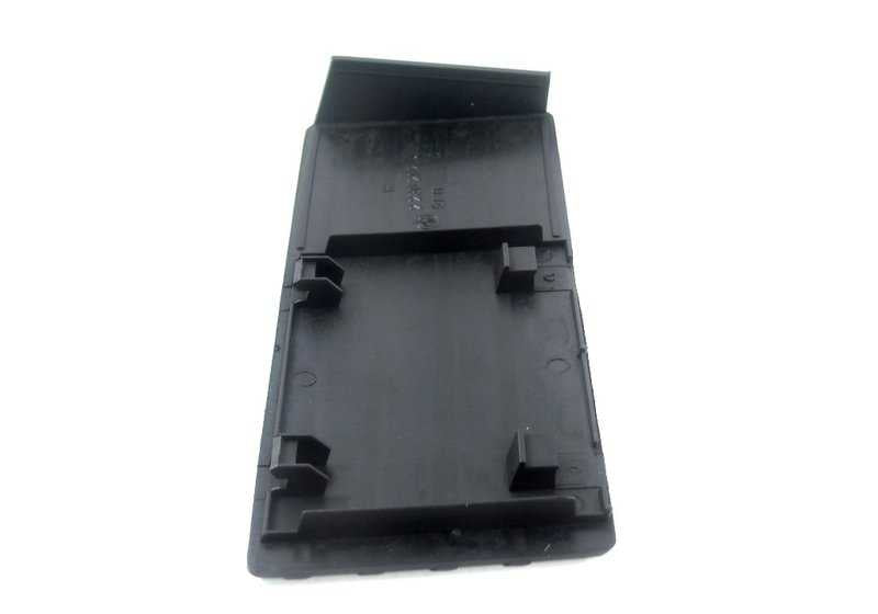 Cubierta derecha OEM 51112230202 para BMW E30. Original BMW.