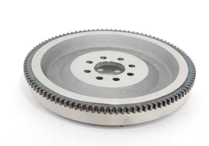 Volante motor OEM 11227624121 para MINI R50 One y Cooper (1.4 y 1.6, manual y automático, tracción delantera, 2001-2006). Original MINI.