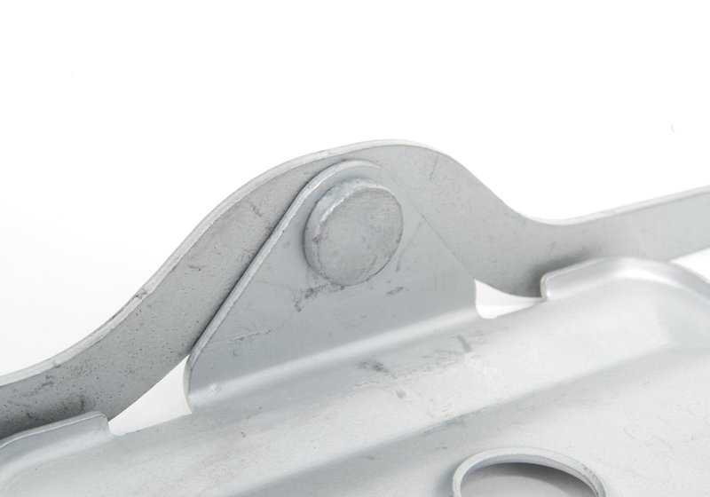 Spring retainer for BMW E90, E90N, E91, E91N, E92, E92N, E93, E93N, E60, E60N, E61, E61N, E63, E63N, E64, E64N, E65, E66, E84, E89 (OEM 34116757253). Original BMW