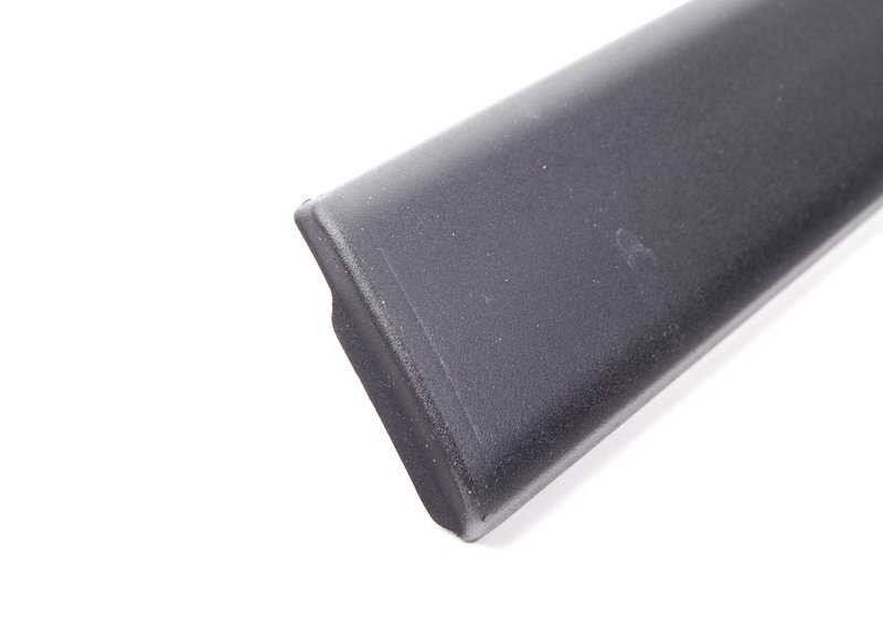 Moldura embellecedora puerta delantera izquierda OEM 51132256787 para BMW E36 {316i, 318i, 318is}. Original BMW.