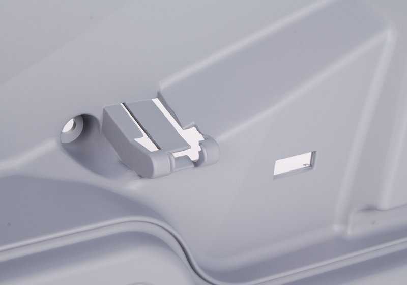 Revestimiento interior maletero inferior OEM 51498259952 para BMW E39. Original BMW.