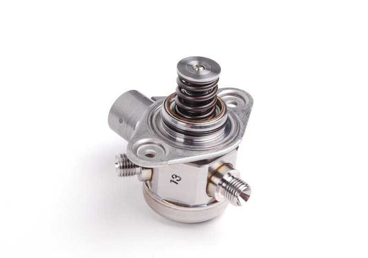 Bomba de alta presión OEM 13517595339 para BMW F07, F10, F11, F12, F13, F01, F02, F04, E70, E71, E72. Compatible con motores N63. Original BMW.
