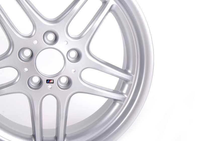 Aluminum tire M PAALALLSPEICHE 37 OEM 3611227931 for BMW E34 M5. Original BMW.