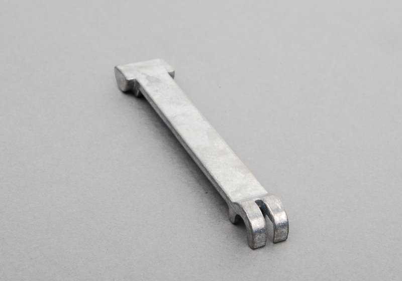 Système de déverrouillage d'urgence Capota OEM 54347123023 pour BMW Z4 E85 (Modèles 2.0i, 2.2i, 2.5i avec moteur N46 et M54). Compatible entre 2002 et 2008. BMW original.