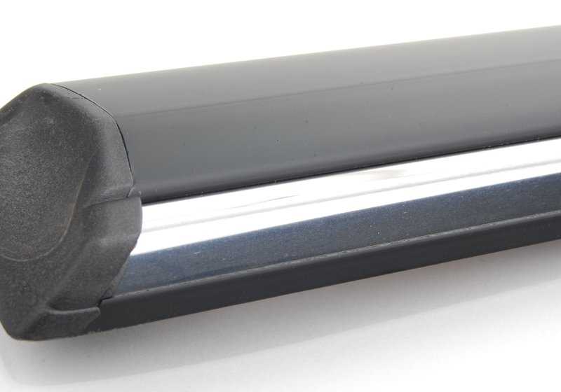 Moldura lateral delantera izquierda OEM 51131839137 para BMW E24. Original BMW.
