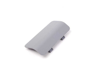 Cubierta embellecedora cierre de puerta OEM 51477139442 para BMW E90, E91, E92, E93. Original BMW.