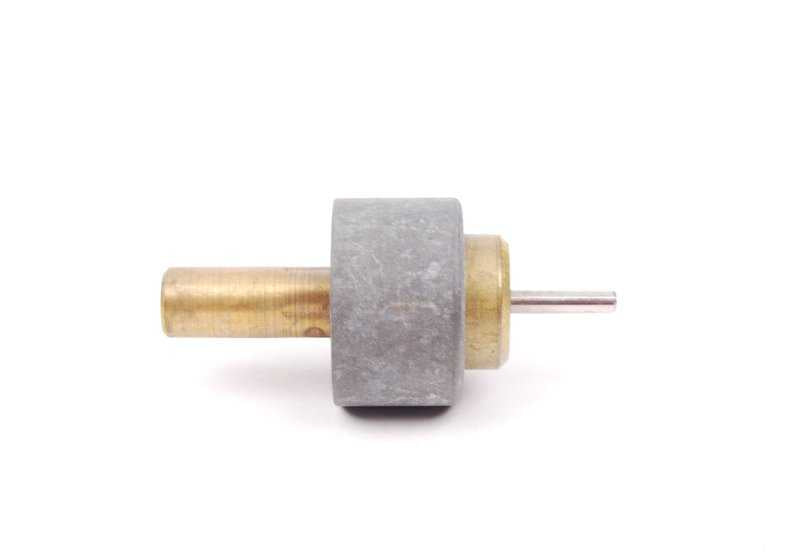 Válvula de control de aceite OEM 11421713347 para BMW Serie 7 (E32). Original BMW.
