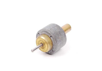 Válvula de control de aceite OEM 11421713347 para BMW Serie 7 (E32). Original BMW.