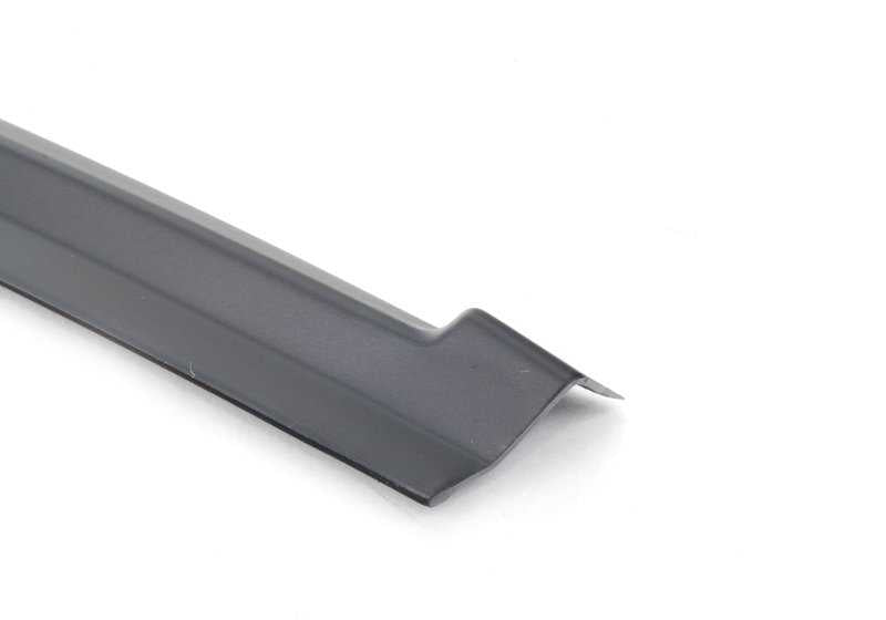 Cubierta derecha para varios modelos/series de BMW (OEM 51368399228). Original BMW.