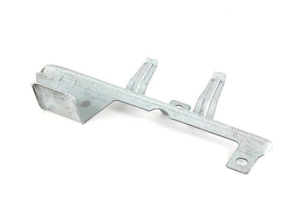 Defeitor lateral esquerdo OEM 51168238815 para BMW E46 {316CI, 318CI}. Peça original da BMW. Ideal para proteger o sistema de airbag no pilar do veículo.