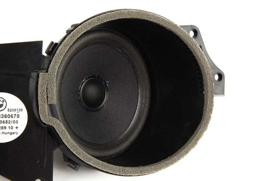 Right Rear Speaker OEM 65138360678 for BMW E36 (316i, 318i, 320i, 323i, 325i, 328i, m3, compact, coupe, Berlina, Touring, Cabrio). Original BMW.