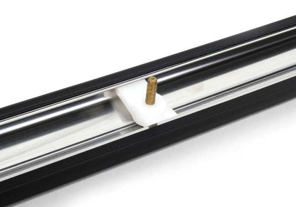 Moldura lateral trasera derecha OEM 51131839136 para BMW E24 630CS, 628CSi (todos los modelos desde 1976 hasta 1987). Original BMW.