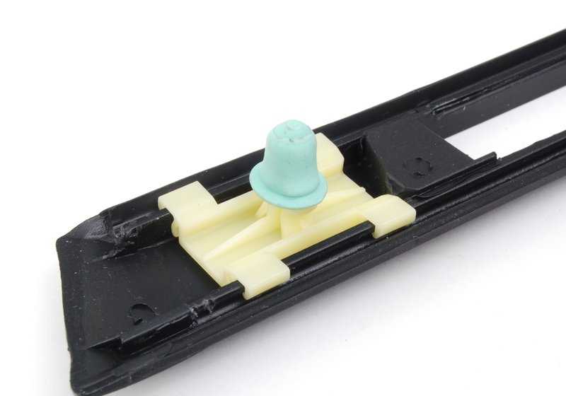 Moldagem lateral para BMW 7 E38 Series (OEM 51138208387). BMW original