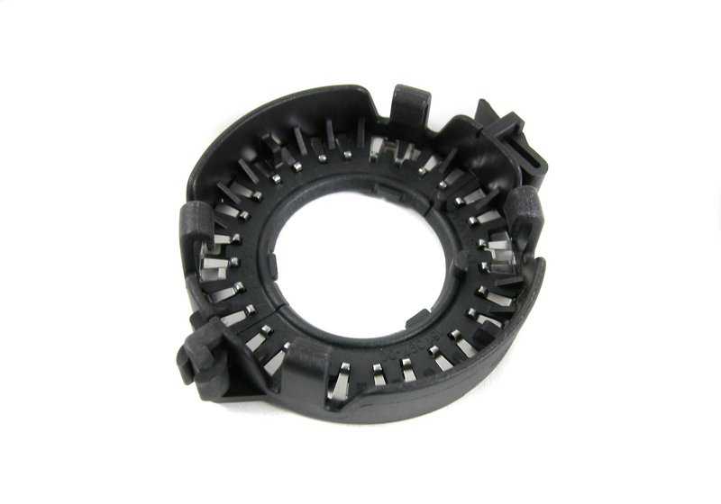 Portabombillas para lámpara xenón OEM 63117162087 para BMW F20, F21, E60, E61, F07, F10, F11, F18, E65, E66, E70, E71, E72, E89. Compatible con faros de xenón. Original BMW.
