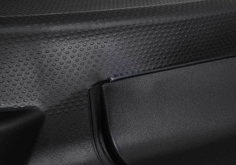 Cubierta lateral derecha OEM 51132751210 para MINI R55, R56, R57 (todos los modelos: Cooper, Cooper S, Cooper D). Pieza exterior original MINI para paso de rueda delantero derecho.