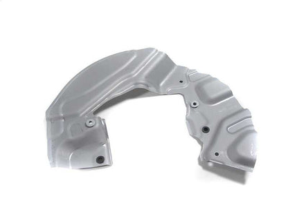 Protector guardapolvo delantero izquierdo OEM 34116777835 para BMW Serie 7 E65 {730d, 730i, 735i} (2001–2008). Compatible con versiones con motor diésel y gasolina. Original BMW.