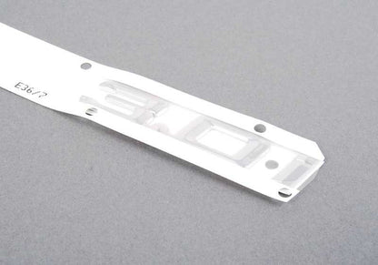 Originales Emblem OEM 51148413710 für BMW Z3 E36 3.0i CN51, CN52 und 3,0 CN61, CN62 (2000-2002). Ideal zum Austausch des vorderen oder hinteren Logos. Original BMW Stück.