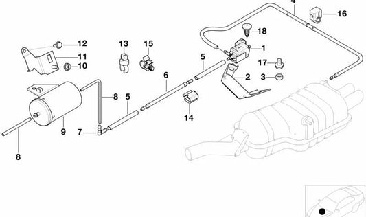 Supporto metallico per valvola a vuoto OEM 18107502473 per BMW E46. Compatibile con i sistemi di controllo delle farfalle di scarico. BMW originale.