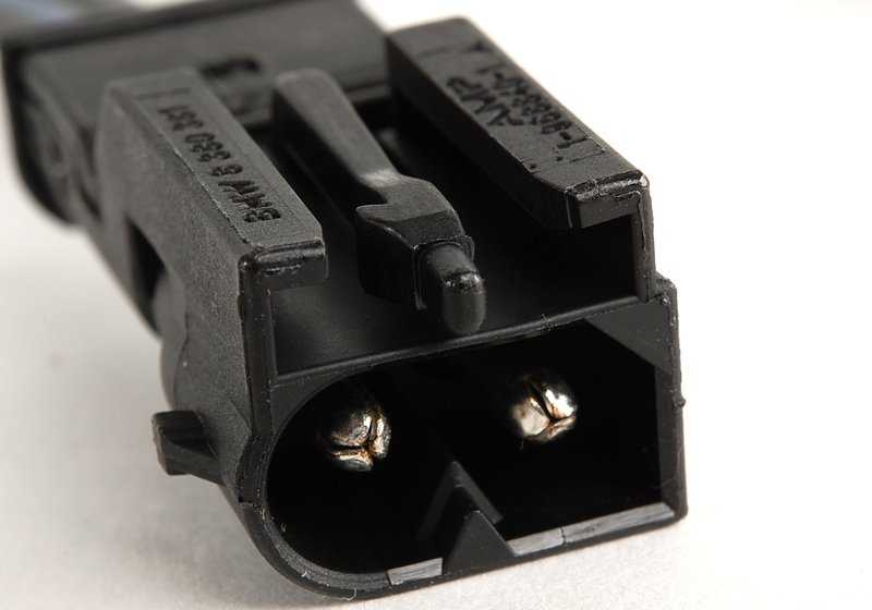 Cableado de bomba hidráulica OEM 54347122951 para BMW Z4 E85. Original BMW.