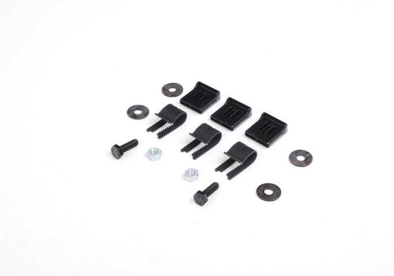 OEM 82169401902 Ensemble de support arrière pour BMW E34, E32. Accessoire BMW d'origine pour l'assemblage d'ailes ou les composants arrière.