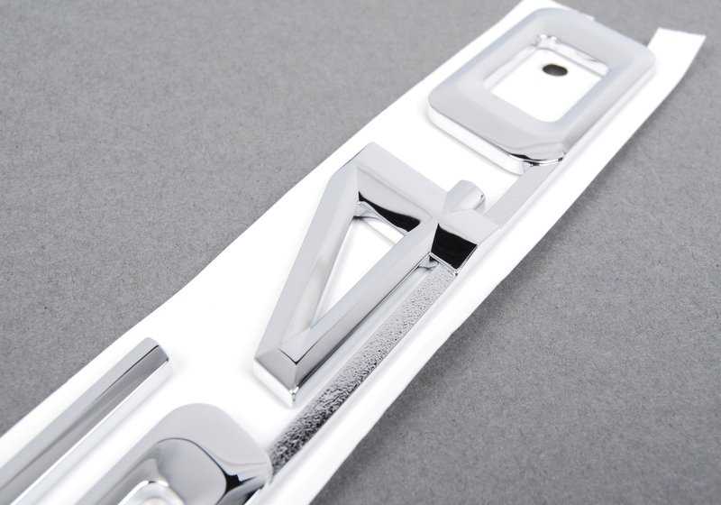 Emblema adhesivo OEM 51148148824 para BMW E34, E39. Original BMW.