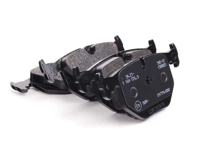 Kit de reparación para pastillas de freno sin amianto OEM 34216761250 para BMW Serie 7 {E38: 740i GF51, GF61, GF62, GF63, GF71, GF81, GF82, GF83, GG81, GG82}. Original BMW.