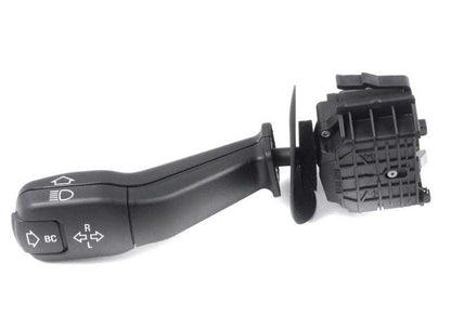 Switch Lights and Intermittes OEM 61318352172 para BMW E39 e E38. Controle de luzes curtas, longas e intermitentes. BMW original.