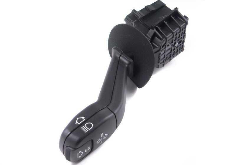 Switch Lights and Intermittes OEM 61318352172 para BMW E39 e E38. Controle de luzes curtas, longas e intermitentes. BMW original.