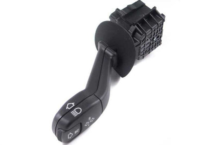 Switch Lights and Intermittes OEM 61318352172 para BMW E39 e E38. Controle de luzes curtas, longas e intermitentes. BMW original.